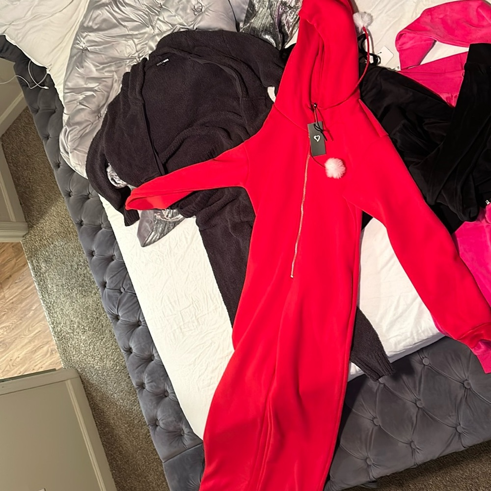 Waydamin Holiday Onesie